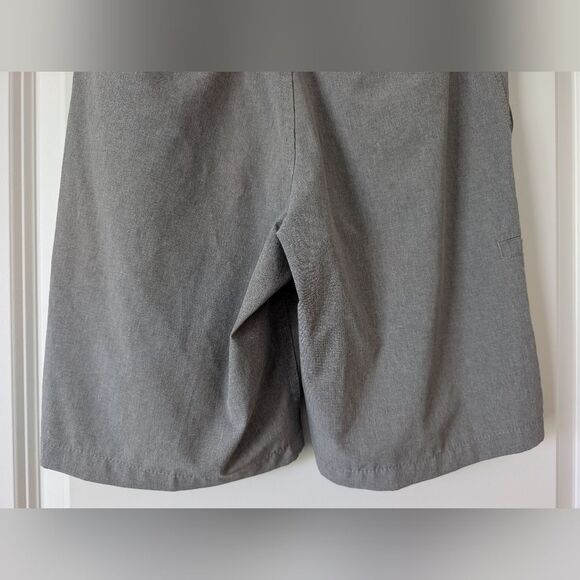 Pelagic Youth Deep Sea Grey Hybrid Shorts Water Activated Pattern Boys Size 27 - Picture 12 of 12